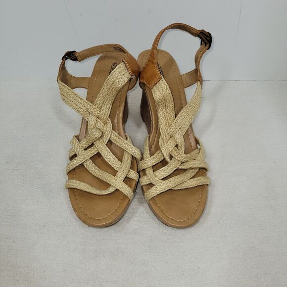 Seychelles Sandals Womens Size 8.5 Beige Leather Skin Block Heel Back Strap - Picture 3 of 13